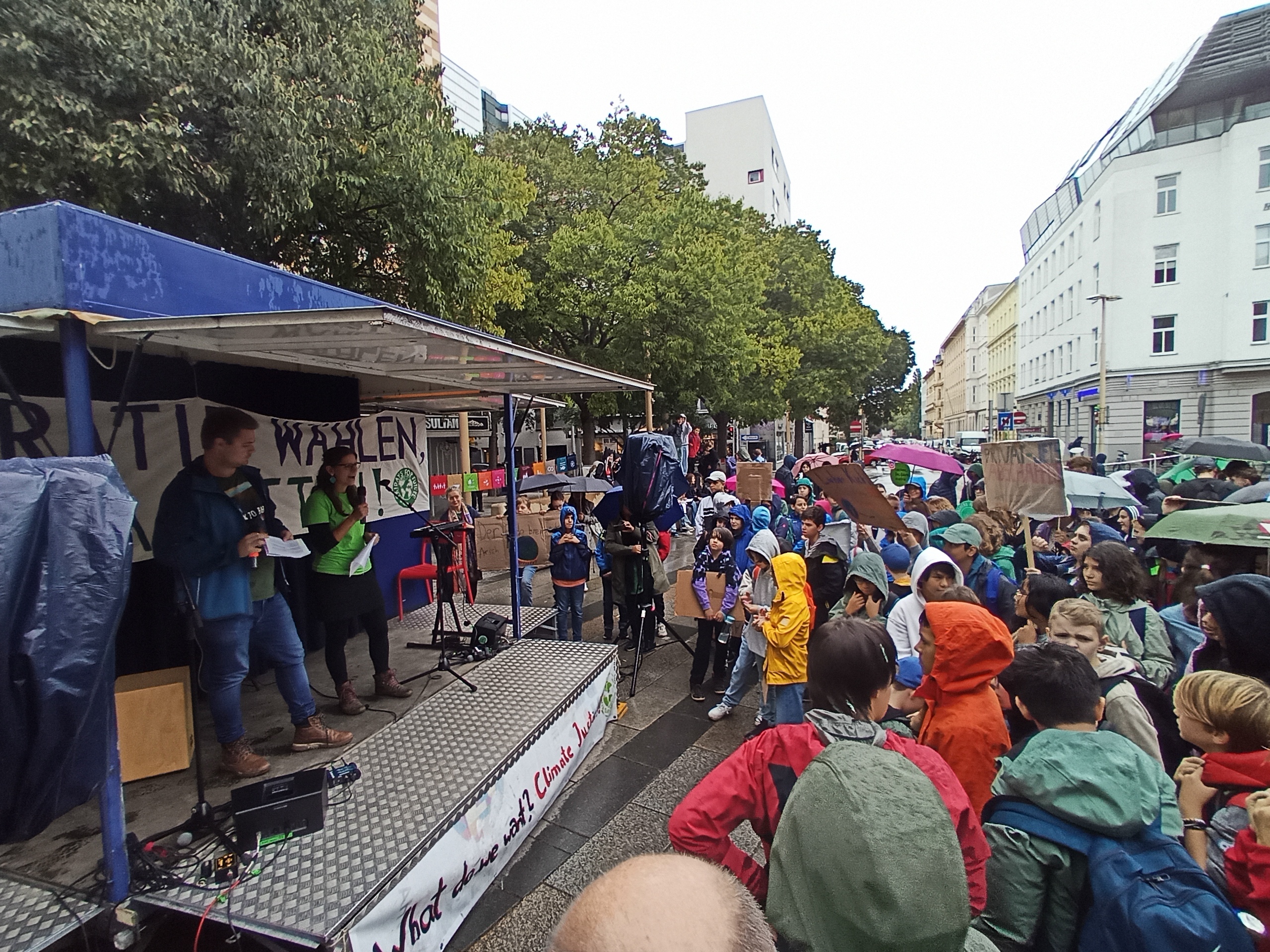Klimaaktionstag 2024 bei der Meidlinger Bühne , Rede der Teachers for Future