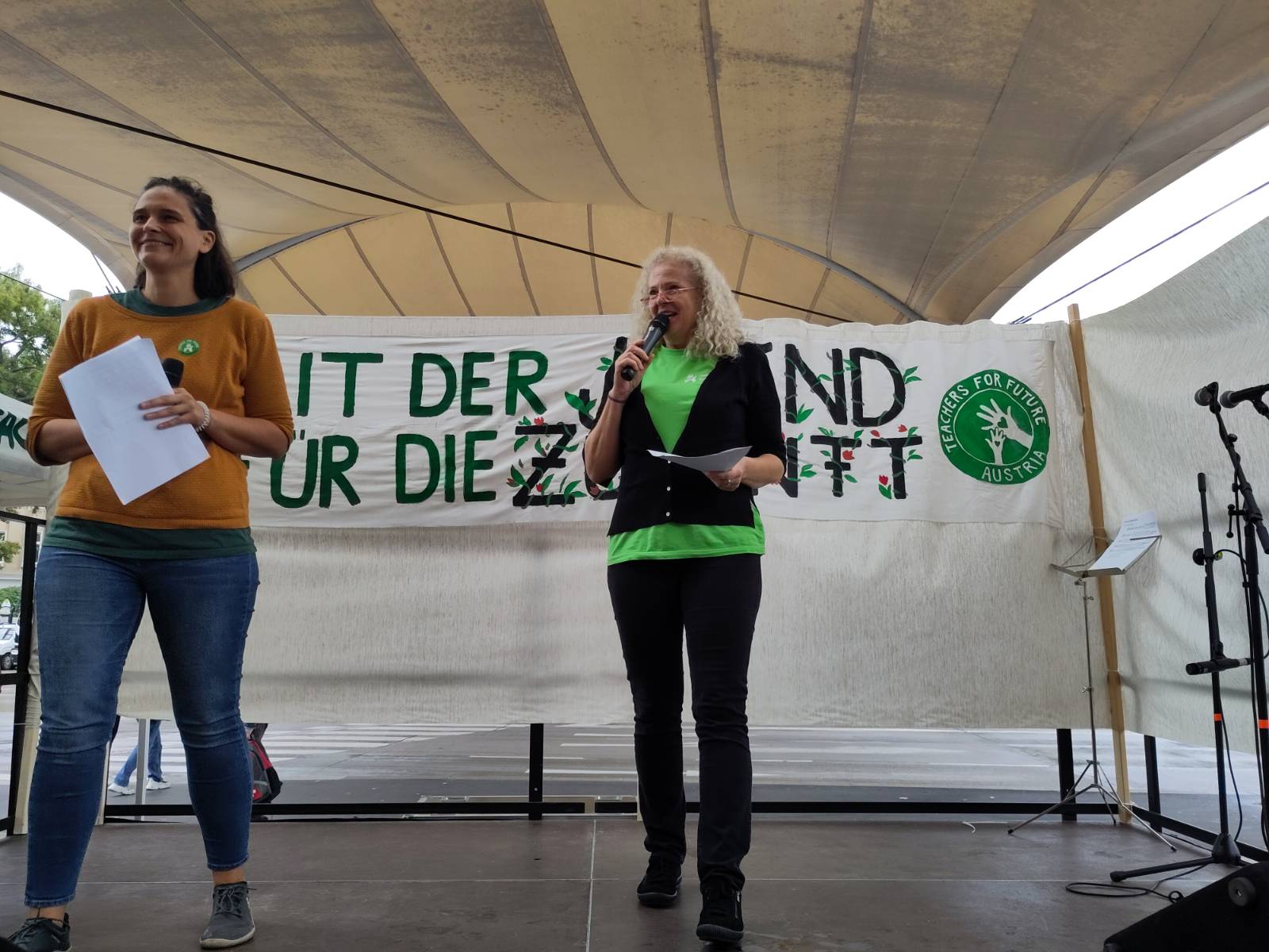 Klimaaktionstag 2024 bei der Bühne am Urban-Loritz-Platz, Rede der Teachers for Future